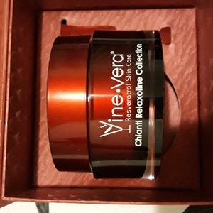 *SEALED* Resveratrol Chianti Thermic Mask NWT